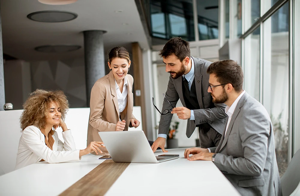 Optimizasyon, güvenlik ve altyapı konularında pratik, kanıtlanmış çözümler ve derinlemesine incelemeler